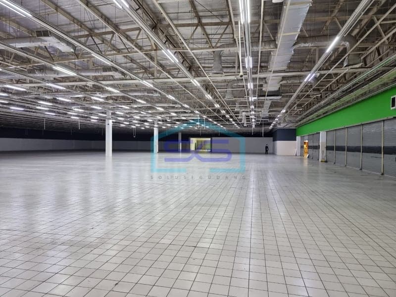 DISEWAKAN GUDANG DI UJUNG MENTENG JAKARTA TIMUR