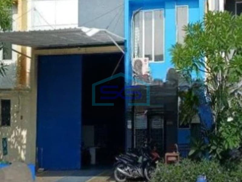 Dijual Gudang Luas Bangunan 270 m² Bebas Banjir di Tangerang Banten