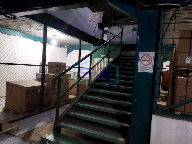 DISEWAKAN GUDANG DI CIRACAS JAKARTA TIMUR
