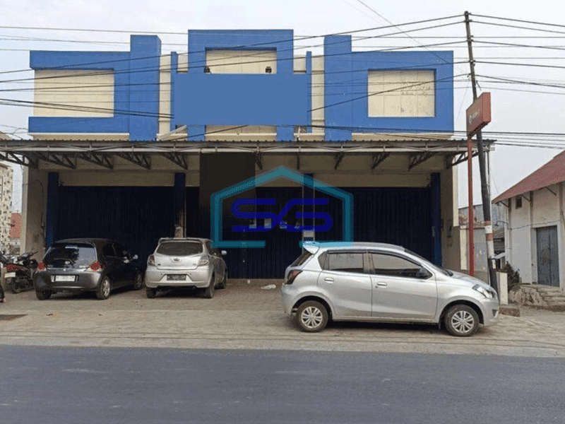 Disewakan ruko 3 plong jadi satu di Weleri kota Kendal